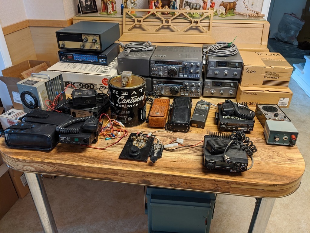 Radio equipment on a kitchen table